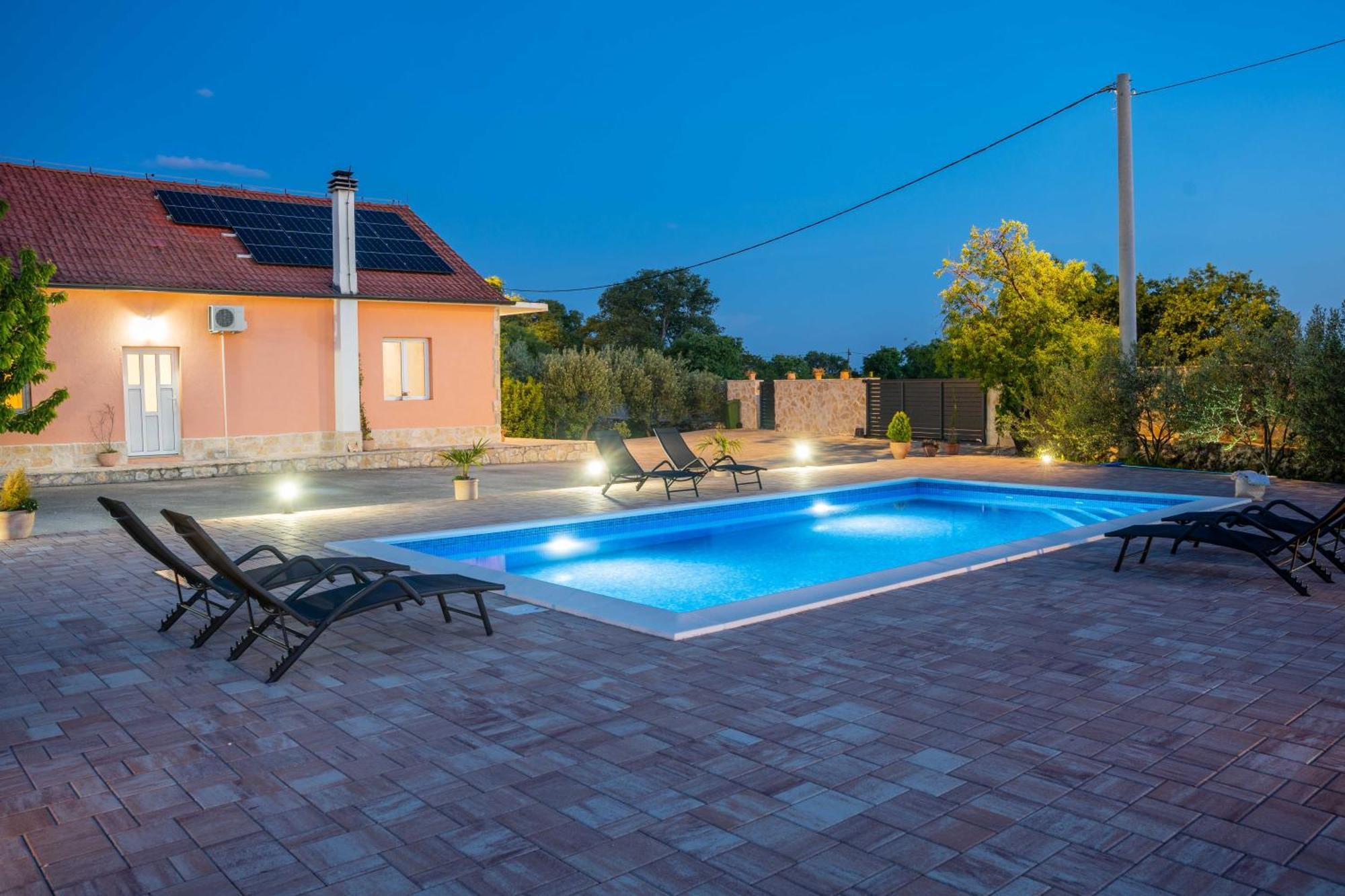 Iris Holiday Home Trbounje Exterior photo